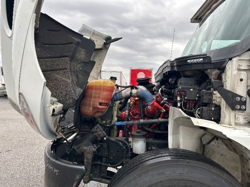 Refrigerated Truck-Light and Medium Duty Trucks-International-2019-4300-Oakwood Village-OH-117,171\n\t\tmiles-$ 56,250 - Image 24