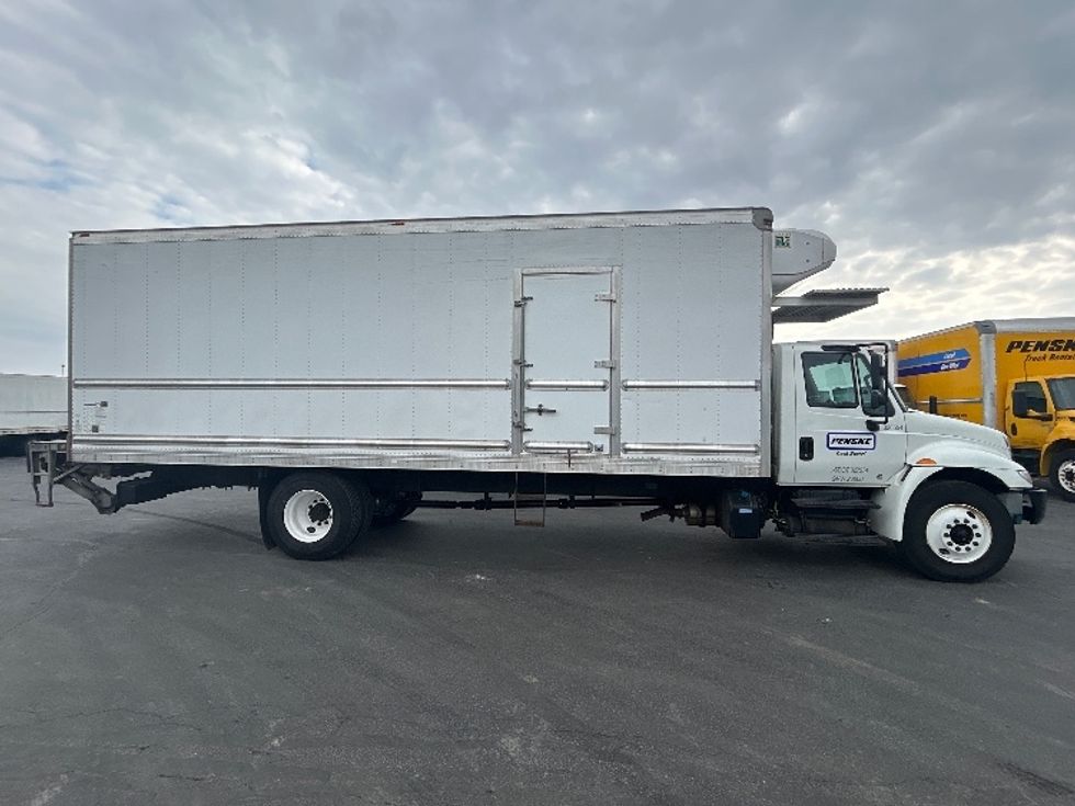Refrigerated Truck-Light and Medium Duty Trucks-International-2019-4300-Obetz-OH-131,362\n\t\tmiles-$ 63,500 - Image 15