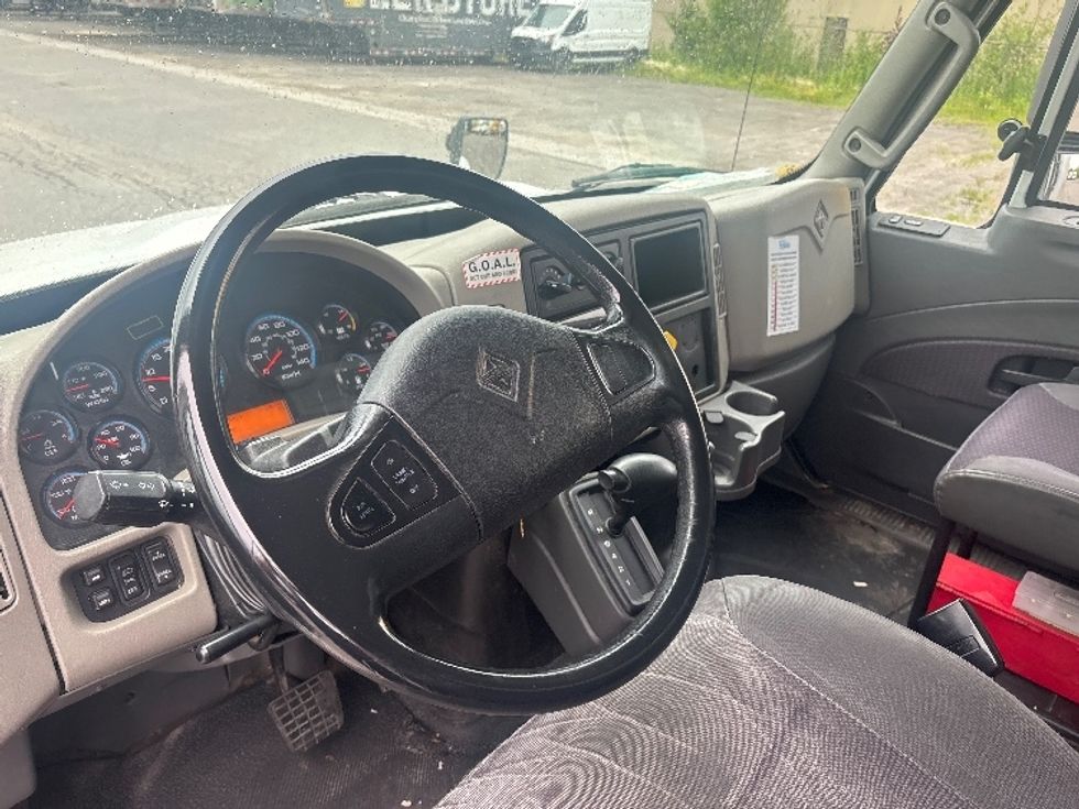 Refrigerated Truck-Light and Medium Duty Trucks-International-2019-4300-Ottawa-ON-196,270\n\t\tkm-$ 49,750 - Image 17