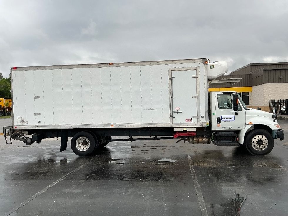 Refrigerated Truck-Light and Medium Duty Trucks-International-2019-4300-Pensacola-FL-117,895\n\t\tmiles-$ 51,250 - Image 15