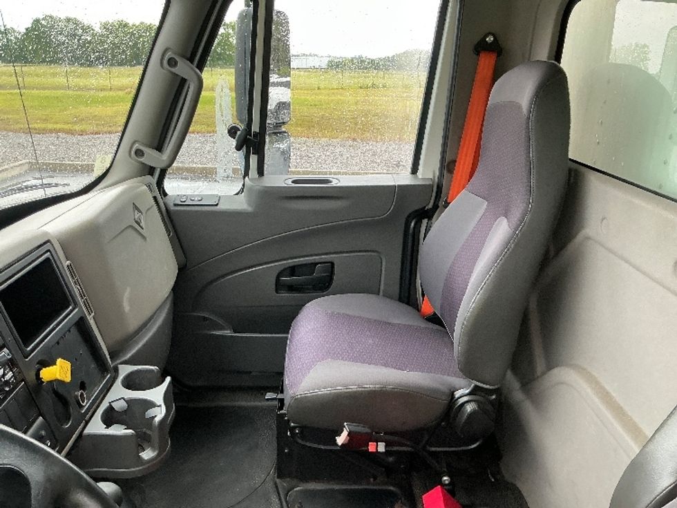 Refrigerated Truck-Light and Medium Duty Trucks-International-2019-4300-Pensacola-FL-117,895\n\t\tmiles-$ 51,250 - Image 19