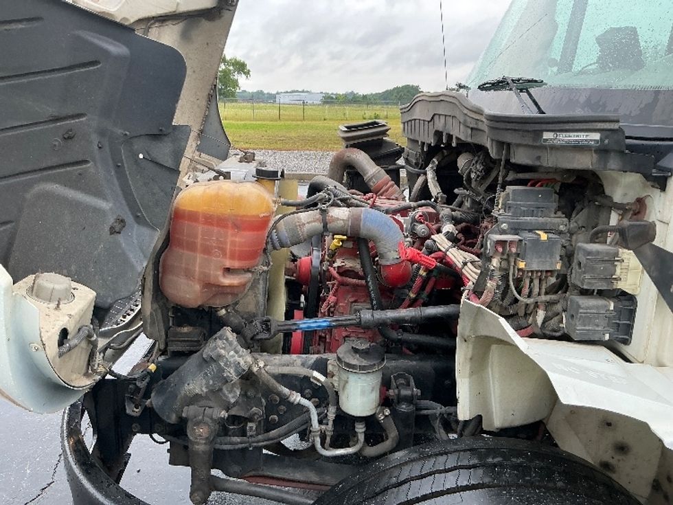 Refrigerated Truck-Light and Medium Duty Trucks-International-2019-4300-Pensacola-FL-117,895\n\t\tmiles-$ 51,250 - Image 24