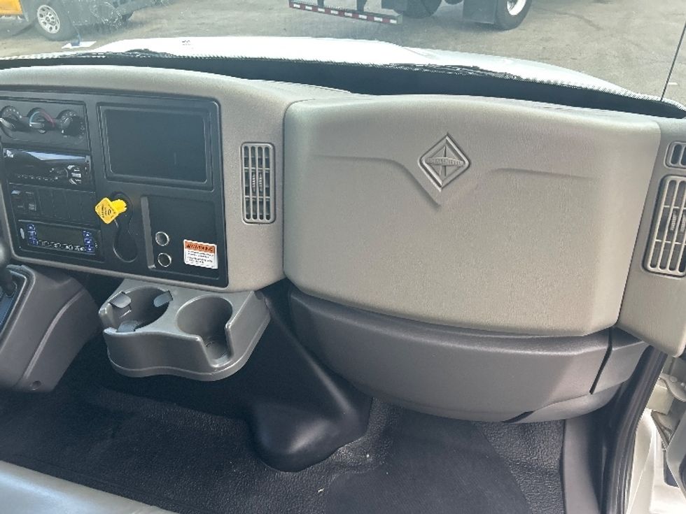 Refrigerated Truck-Light and Medium Duty Trucks-International-2019-4300-Riviera Beach-FL-87,594\n\t\tmiles-$ 64,750 - Image 20