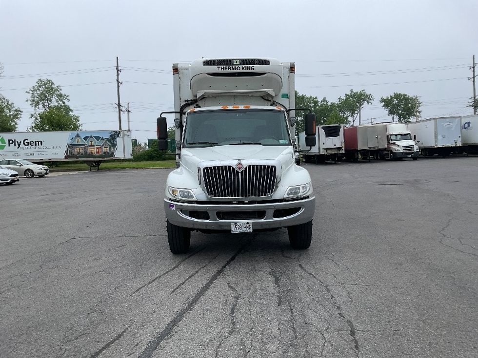 Refrigerated Truck-Light and Medium Duty Trucks-International-2019-4300-Rochester-NY-154,326\n\t\tmiles-$ 42,500 - Image 2