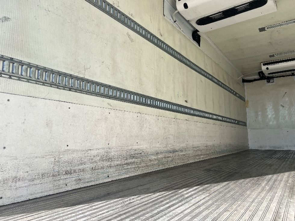 Refrigerated Truck-Light and Medium Duty Trucks-International-2019-4300-Rochester-NY-165,743\n\t\tmiles-$ 45,250 - Image 11