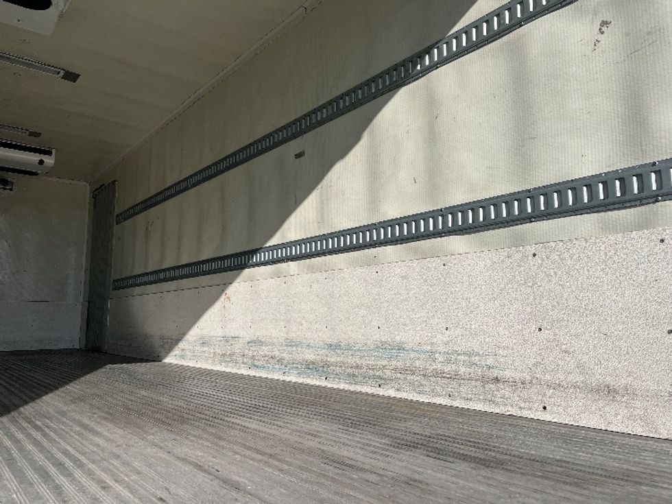 Refrigerated Truck-Light and Medium Duty Trucks-International-2019-4300-Rochester-NY-165,743\n\t\tmiles-$ 45,250 - Image 12