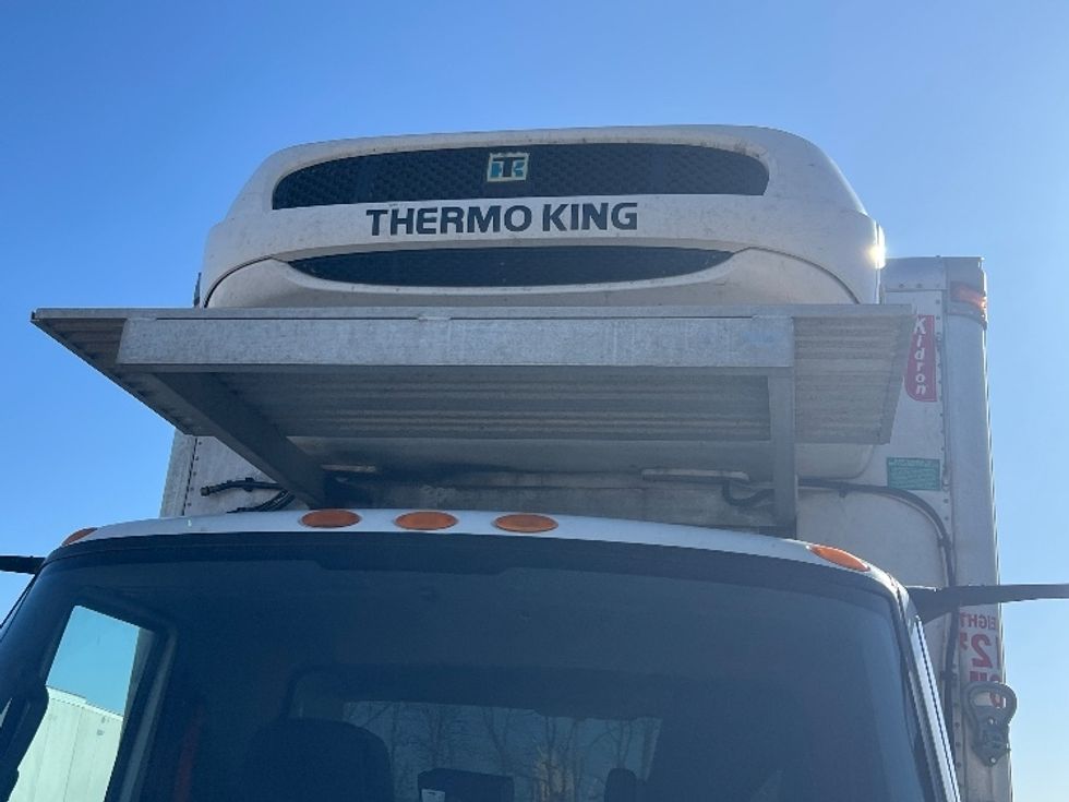 Refrigerated Truck-Light and Medium Duty Trucks-International-2019-4300-Rochester-NY-165,743\n\t\tmiles-$ 45,250 - Image 26