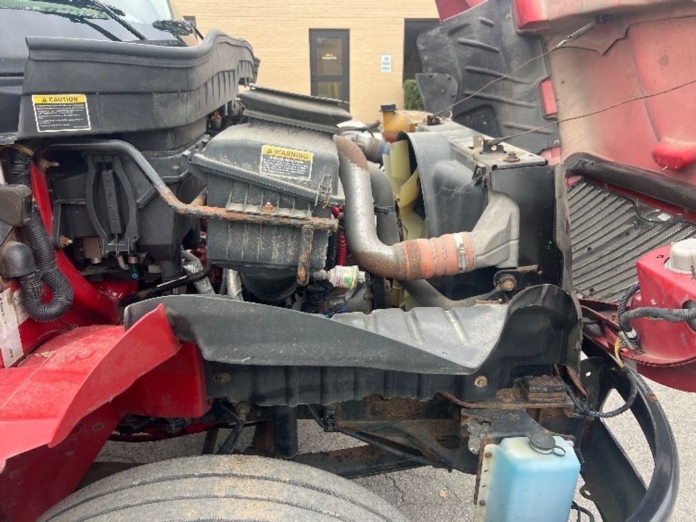 Refrigerated Truck-Light and Medium Duty Trucks-International-2019-4300-Rochester-NY-256,946\n\t\tmiles-$ 20,000 - Image 23