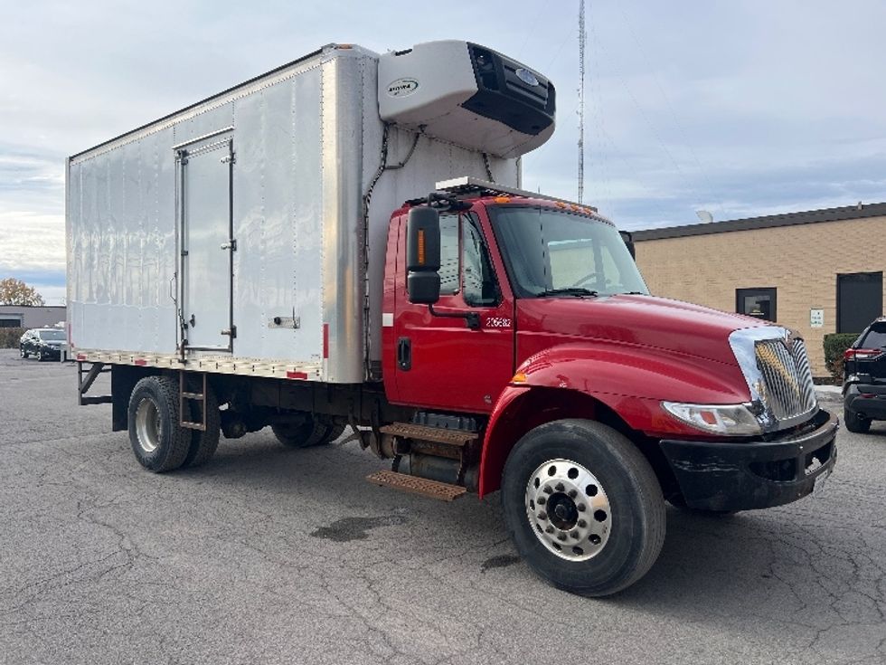 Refrigerated Truck-Light and Medium Duty Trucks-International-2019-4300-Rochester-NY-257,670\n\t\tmiles-$ 20,000 - Image 1