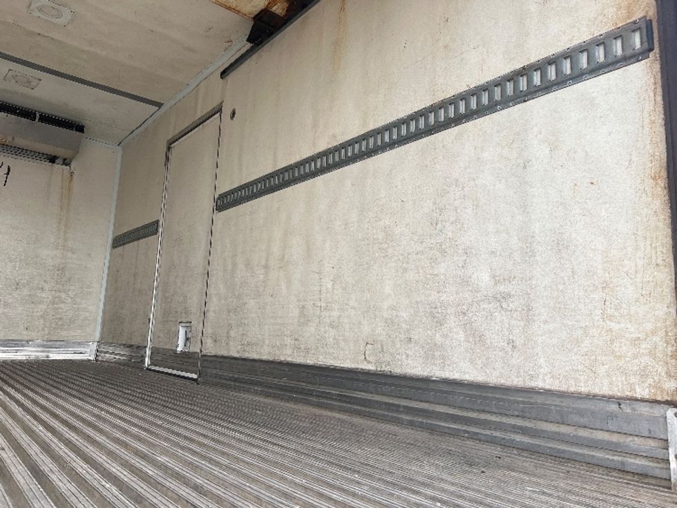 Refrigerated Truck-Light and Medium Duty Trucks-International-2019-4300-Rochester-NY-257,670\n\t\tmiles-$ 20,000 - Image 12