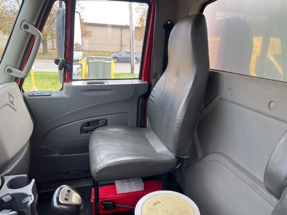 Refrigerated Truck-Light and Medium Duty Trucks-International-2019-4300-Rochester-NY-257,670\n\t\tmiles-$ 20,000 - Image 19
