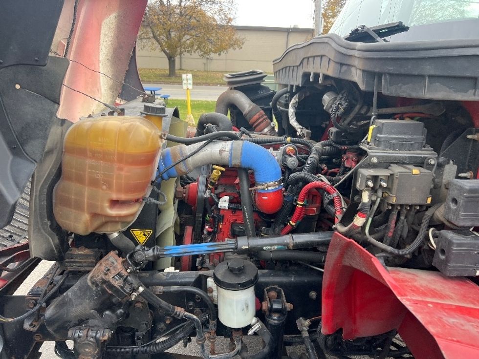 Refrigerated Truck-Light and Medium Duty Trucks-International-2019-4300-Rochester-NY-257,670\n\t\tmiles-$ 20,000 - Image 24