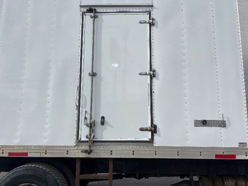 Refrigerated Truck-Light and Medium Duty Trucks-International-2019-4300-Rochester-NY-257,670\n\t\tmiles-$ 20,000 - Image 26
