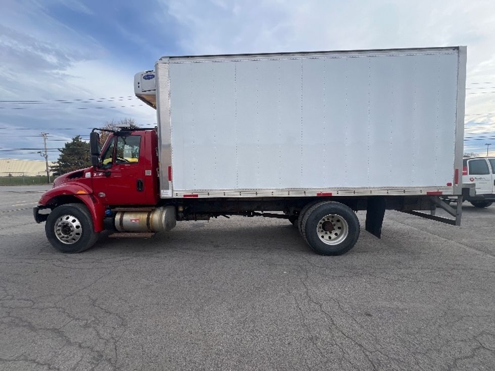 Refrigerated Truck-Light and Medium Duty Trucks-International-2019-4300-Rochester-NY-257,670\n\t\tmiles-$ 20,000 - Image 4