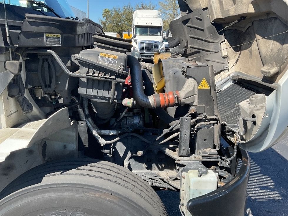 Refrigerated Truck-Light and Medium Duty Trucks-International-2019-4300-Saint Petersburg-FL-178,189\n\t\tmiles-$ 57,000 - Image 23