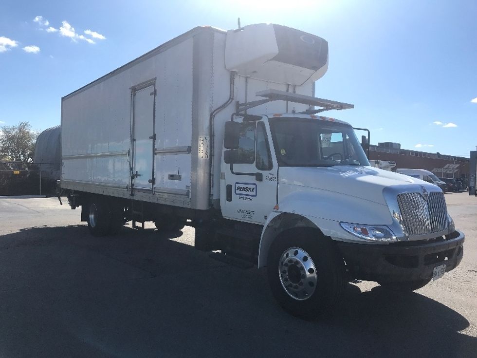 Refrigerated Truck-Light and Medium Duty Trucks-International-2019-4300-Scarborough-ON-283,170\n\t\tkm-$ 58,500 - Image 1