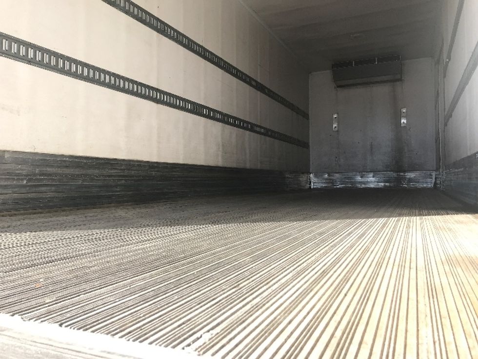 Refrigerated Truck-Light and Medium Duty Trucks-International-2019-4300-Scarborough-ON-283,170\n\t\tkm-$ 58,500 - Image 10