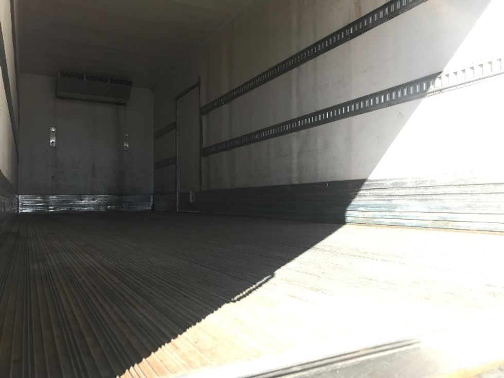 Refrigerated Truck-Light and Medium Duty Trucks-International-2019-4300-Scarborough-ON-283,170\n\t\tkm-$ 58,500 - Image 11