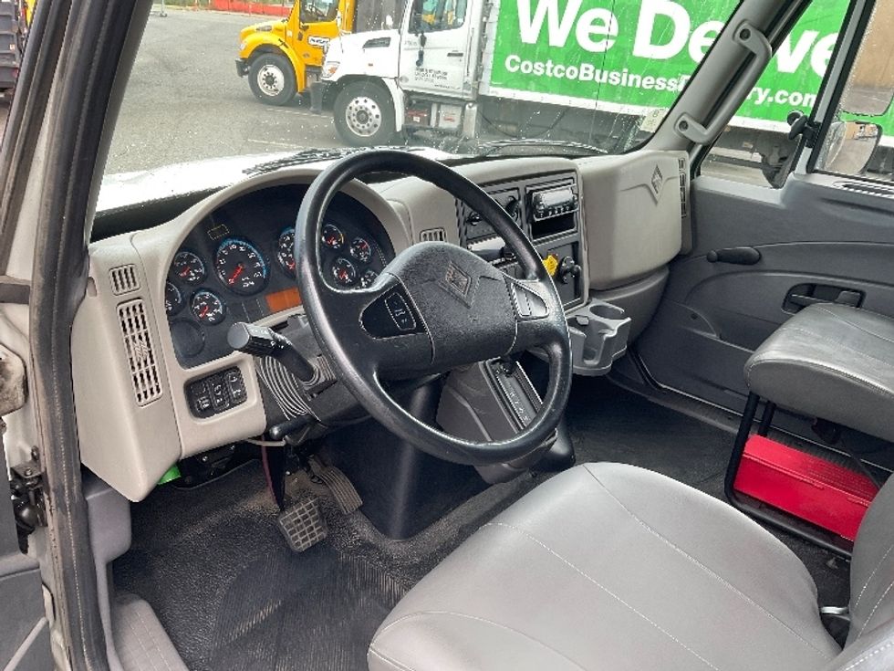 Refrigerated Truck-Light and Medium Duty Trucks-International-2019-4300-Spokane Valley-WA-93,740\n\t\tmiles-$ 44,000 - Image 17