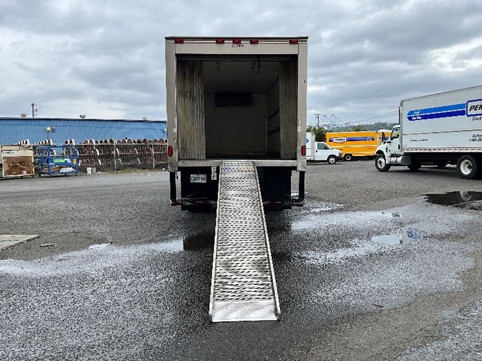 Refrigerated Truck-Light and Medium Duty Trucks-International-2019-4300-Spokane Valley-WA-93,740\n\t\tmiles-$ 44,000 - Image 9