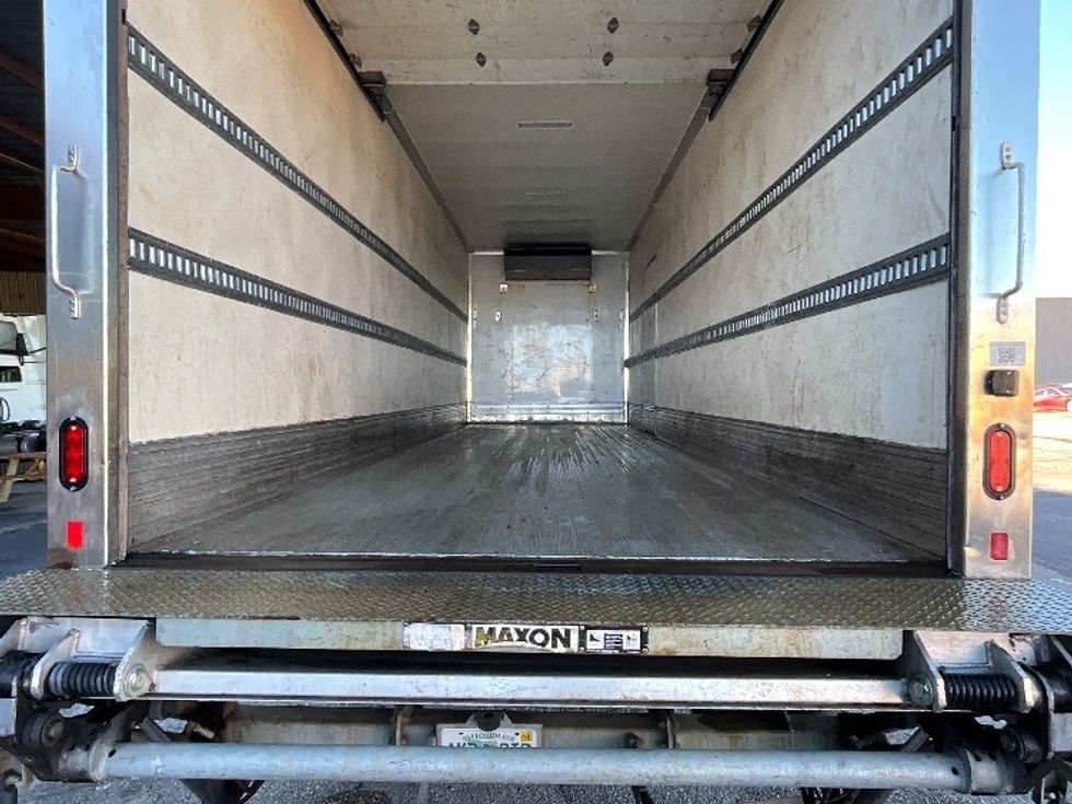 Refrigerated Truck-Light and Medium Duty Trucks-International-2019-4300-Tampa-FL-54,676\n\t\tmiles-$ 63,750 - Image 10