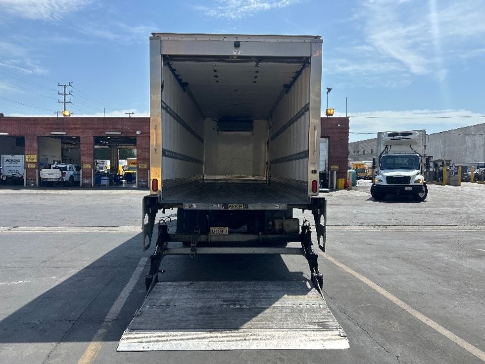 Refrigerated Truck-Light and Medium Duty Trucks-International-2019-4300-Torrance-CA-153,745\n\t\tmiles-$ 62,000 - Image 9