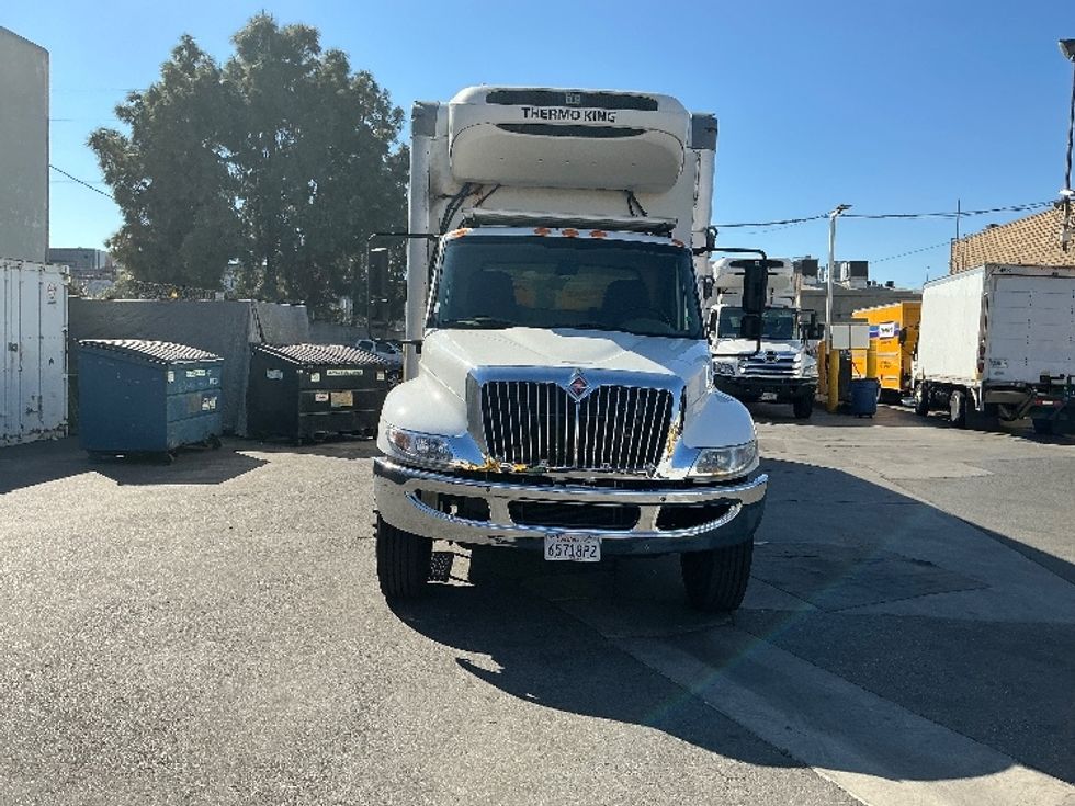 Refrigerated Truck-Light and Medium Duty Trucks-International-2019-4300-Torrance-CA-228,141\n\t\tmiles-$ 46,750 - Image 2