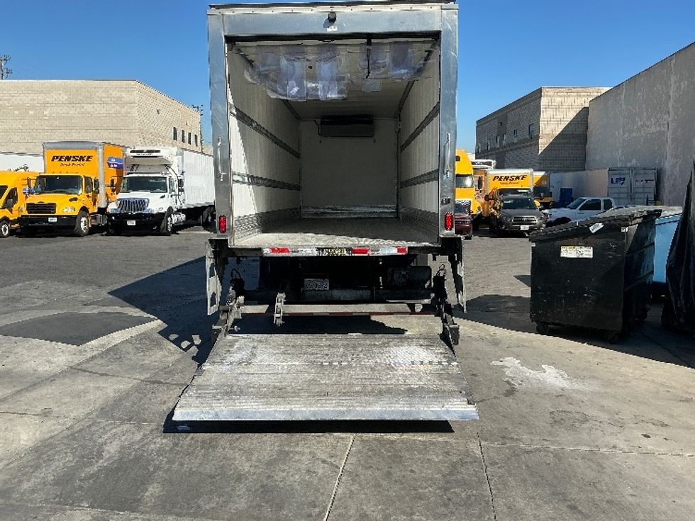 Refrigerated Truck-Light and Medium Duty Trucks-International-2019-4300-Torrance-CA-228,141\n\t\tmiles-$ 46,750 - Image 9