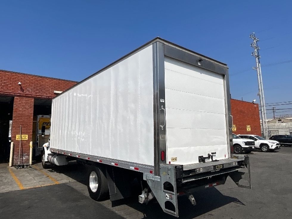 Refrigerated Truck-Light and Medium Duty Trucks-International-2019-4300-Torrance-CA-256,104\n\t\tmiles-$ 43,000 - Image 6