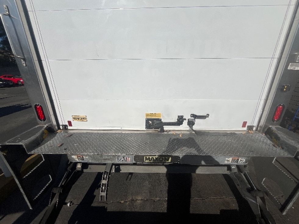 Refrigerated Truck-Light and Medium Duty Trucks-International-2019-4300-Torrance-CA-355,147\n\t\tmiles-$ 26,750 - Image 10