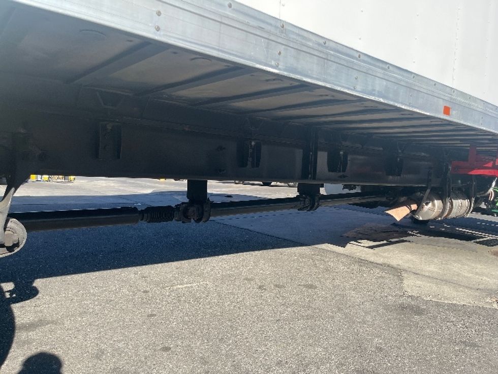 Refrigerated Truck-Light and Medium Duty Trucks-International-2019-4300-Torrance-CA-355,147\n\t\tmiles-$ 26,750 - Image 11