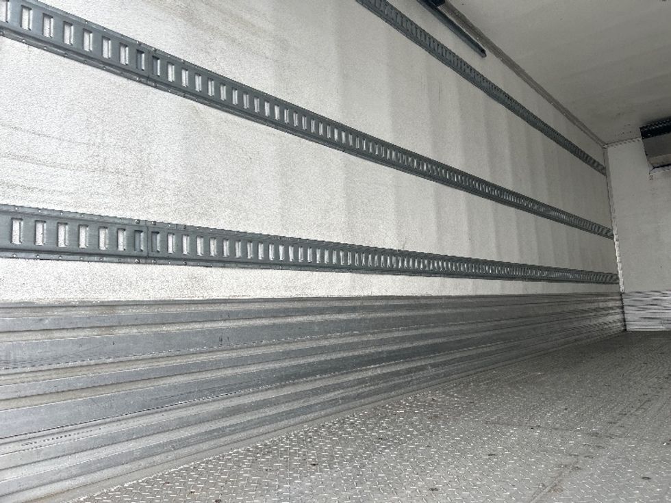 Refrigerated Truck-Light and Medium Duty Trucks-International-2019-4300-West Sacramento-CA-133,011\n\t\tmiles-$ 46,750 - Image 11
