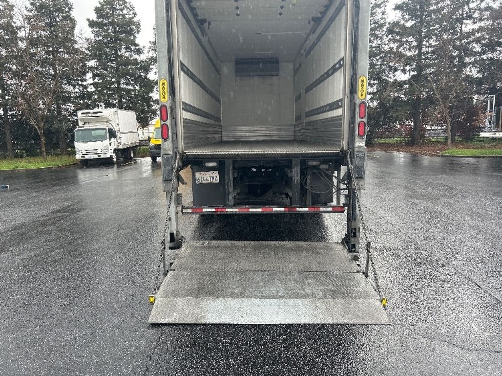 Refrigerated Truck-Light and Medium Duty Trucks-International-2019-4300-West Sacramento-CA-133,011\n\t\tmiles-$ 46,750 - Image 9