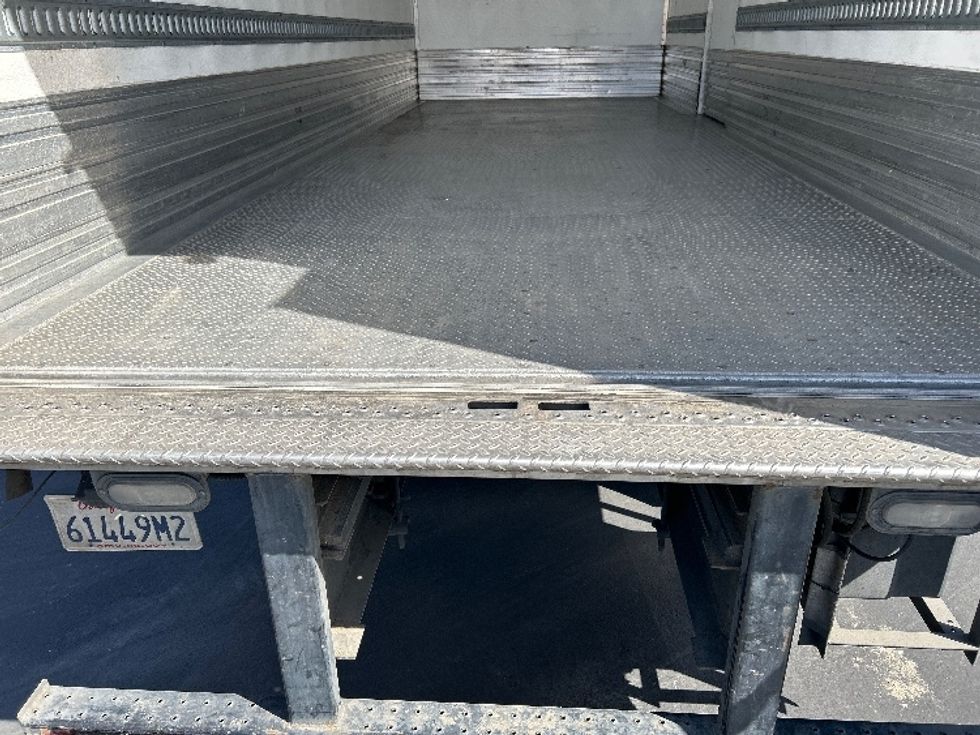 Refrigerated Truck-Light and Medium Duty Trucks-International-2019-4300-West Sacramento-CA-150,568\n\t\tmiles-$ 48,750 - Image 10