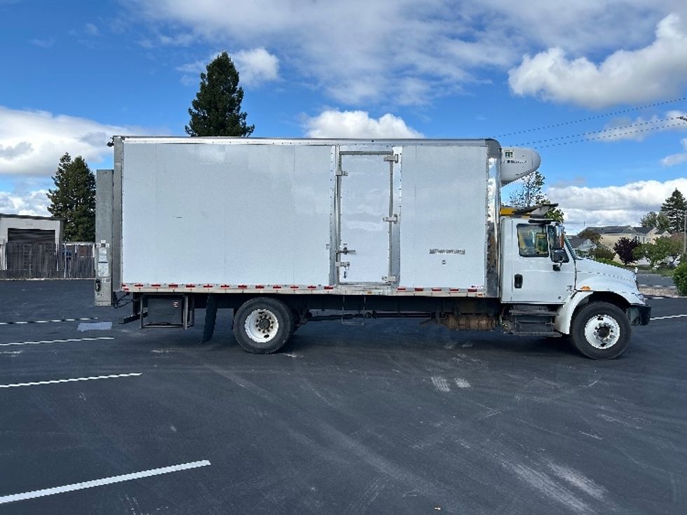 Refrigerated Truck-Light and Medium Duty Trucks-International-2019-4300-West Sacramento-CA-150,568\n\t\tmiles-$ 48,750 - Image 15