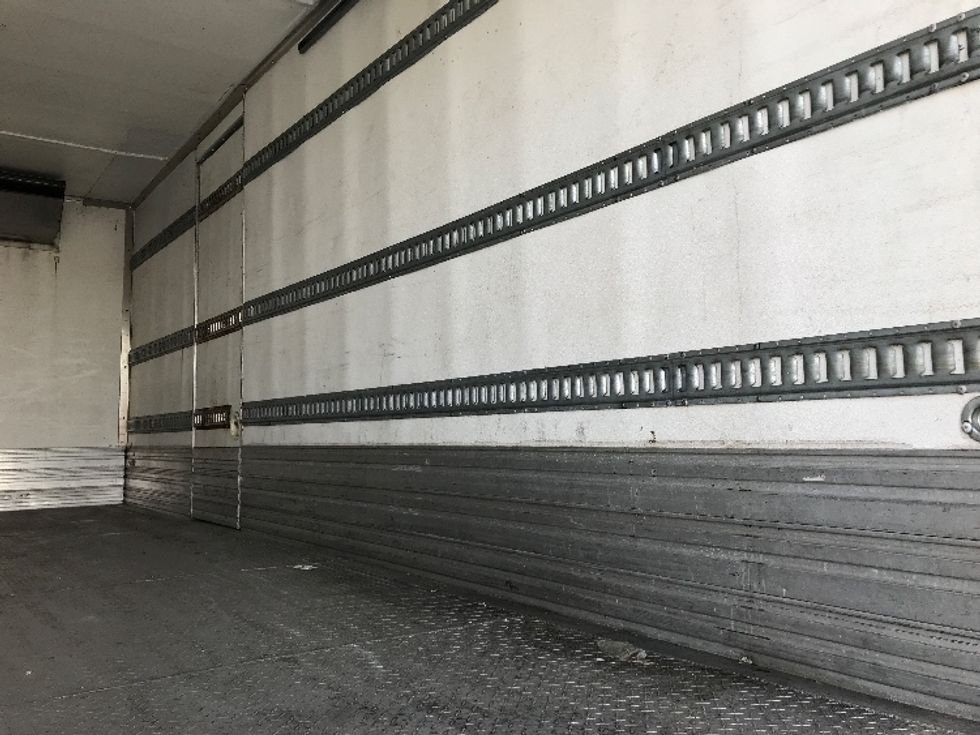 Refrigerated Truck-Light and Medium Duty Trucks-International-2019-4300-West Sacramento-CA-192,894\n\t\tmiles-$ 41,250 - Image 12