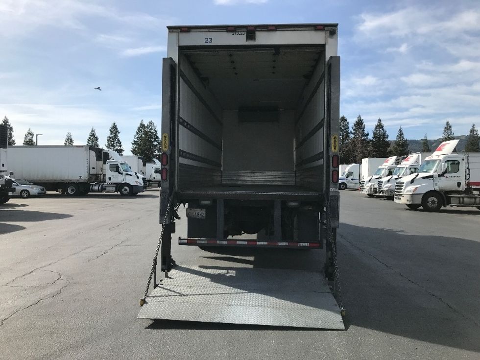 Refrigerated Truck-Light and Medium Duty Trucks-International-2019-4300-West Sacramento-CA-192,894\n\t\tmiles-$ 41,250 - Image 9