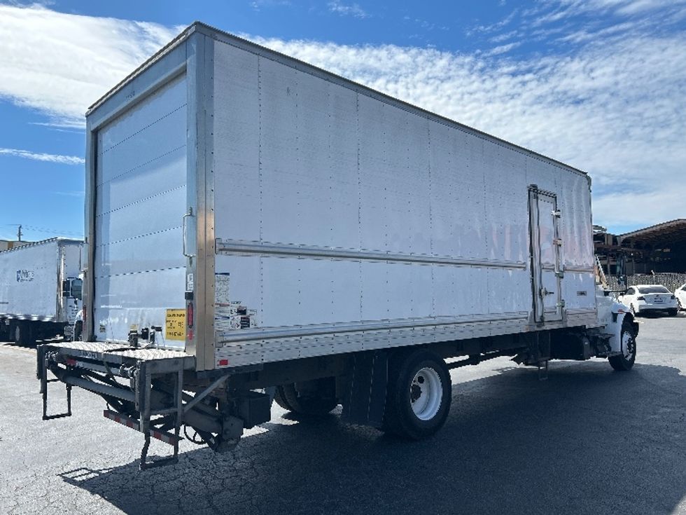 Refrigerated Truck-Light and Medium Duty Trucks-International-2019-4300-West Sacramento-CA-236,996\n\t\tmiles-$ 46,750 - Image 13