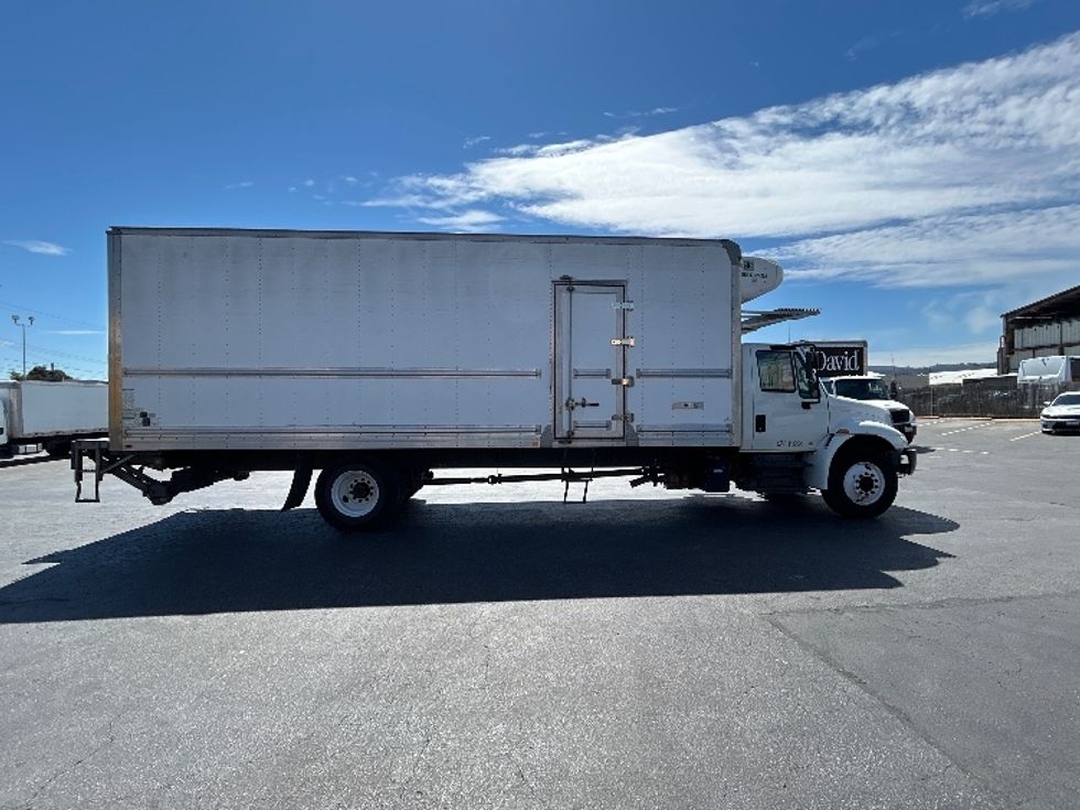 Refrigerated Truck-Light and Medium Duty Trucks-International-2019-4300-West Sacramento-CA-236,996\n\t\tmiles-$ 46,750 - Image 15