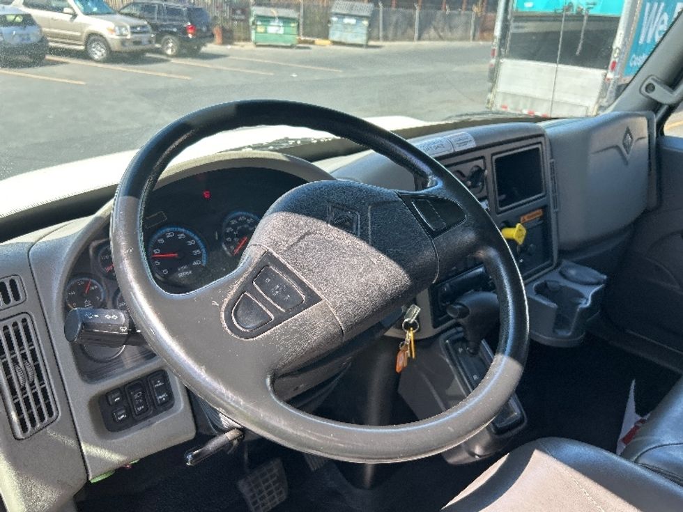 Refrigerated Truck-Light and Medium Duty Trucks-International-2019-4300-West Sacramento-CA-236,996\n\t\tmiles-$ 46,750 - Image 17
