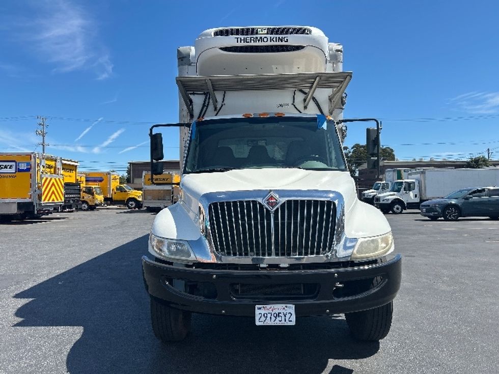 Refrigerated Truck-Light and Medium Duty Trucks-International-2019-4300-West Sacramento-CA-236,996\n\t\tmiles-$ 46,750 - Image 2