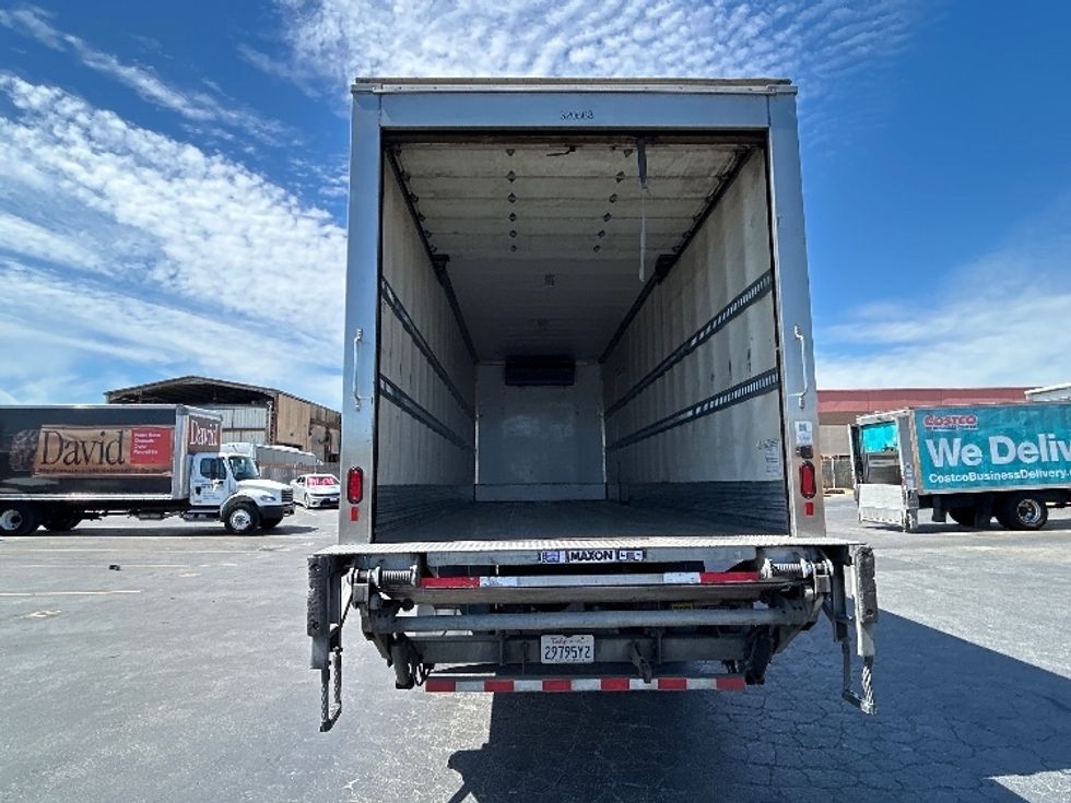 Refrigerated Truck-Light and Medium Duty Trucks-International-2019-4300-West Sacramento-CA-236,996\n\t\tmiles-$ 46,750 - Image 8
