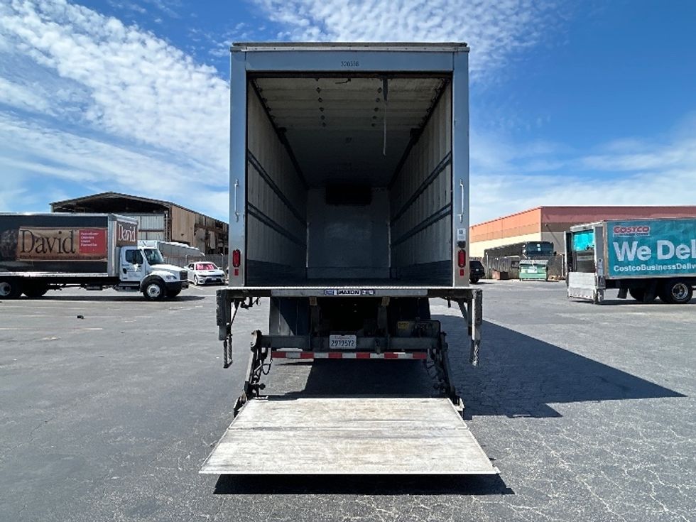 Refrigerated Truck-Light and Medium Duty Trucks-International-2019-4300-West Sacramento-CA-236,996\n\t\tmiles-$ 46,750 - Image 9