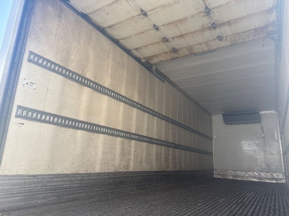 Refrigerated Truck-Light and Medium Duty Trucks-International-2019-4300-Wixom-MI-197,836\n\t\tmiles-$ 57,000 - Image 11