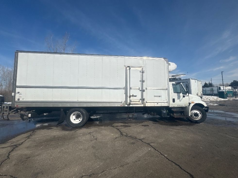 Refrigerated Truck-Light and Medium Duty Trucks-International-2019-4300-Wixom-MI-197,836\n\t\tmiles-$ 57,000 - Image 15
