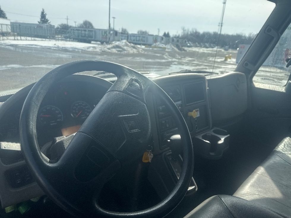 Refrigerated Truck-Light and Medium Duty Trucks-International-2019-4300-Wixom-MI-197,836\n\t\tmiles-$ 57,000 - Image 17