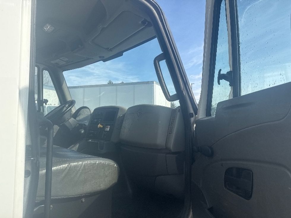 Refrigerated Truck-Light and Medium Duty Trucks-International-2019-4300-Wixom-MI-197,836\n\t\tmiles-$ 57,000 - Image 20