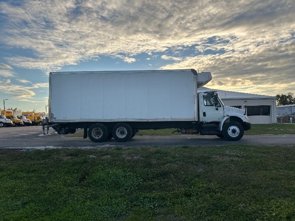 Refrigerated Truck-Light and Medium Duty Trucks-International-2019-4400-Apopka-FL-300,164\n\t\tmiles-$ 46,500 - Image 15