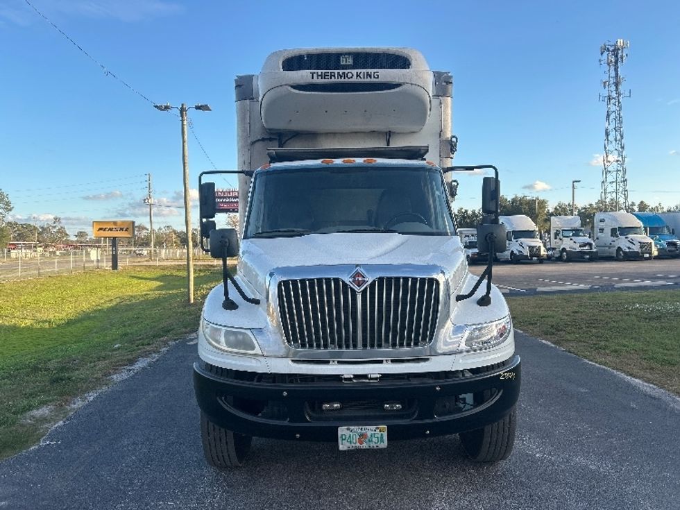 Refrigerated Truck-Light and Medium Duty Trucks-International-2019-4400-Apopka-FL-300,164\n\t\tmiles-$ 46,500 - Image 2