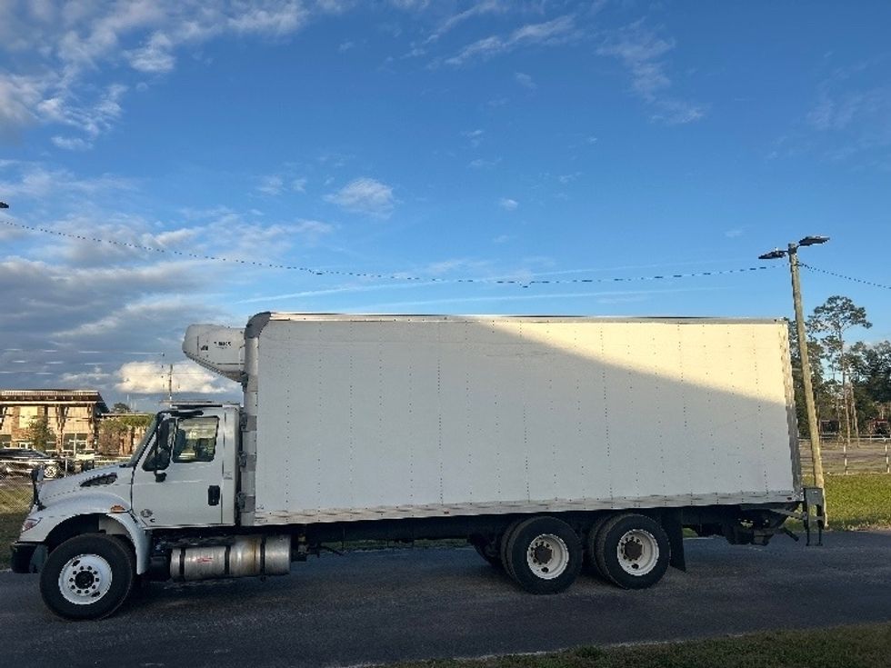 Refrigerated Truck-Light and Medium Duty Trucks-International-2019-4400-Apopka-FL-300,164\n\t\tmiles-$ 46,500 - Image 4